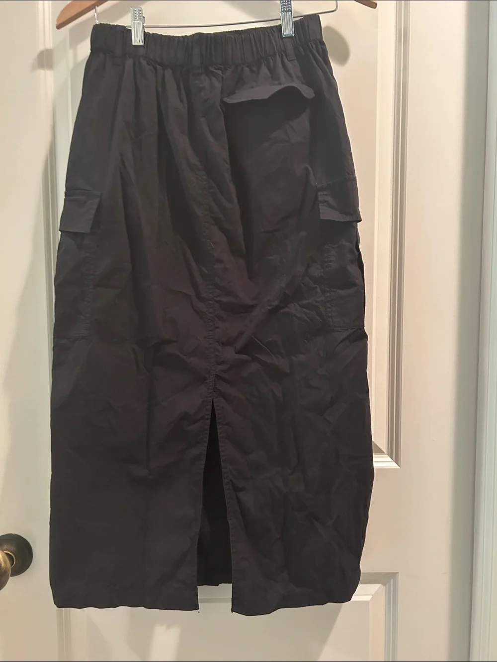 Uniqlo Classic PullOn Black Cargo Utility Skirt elastic waistband pockets size S